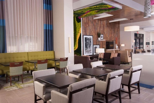 Hampton Inn & Suites by Hilton Augusta-Washington Rd image 9